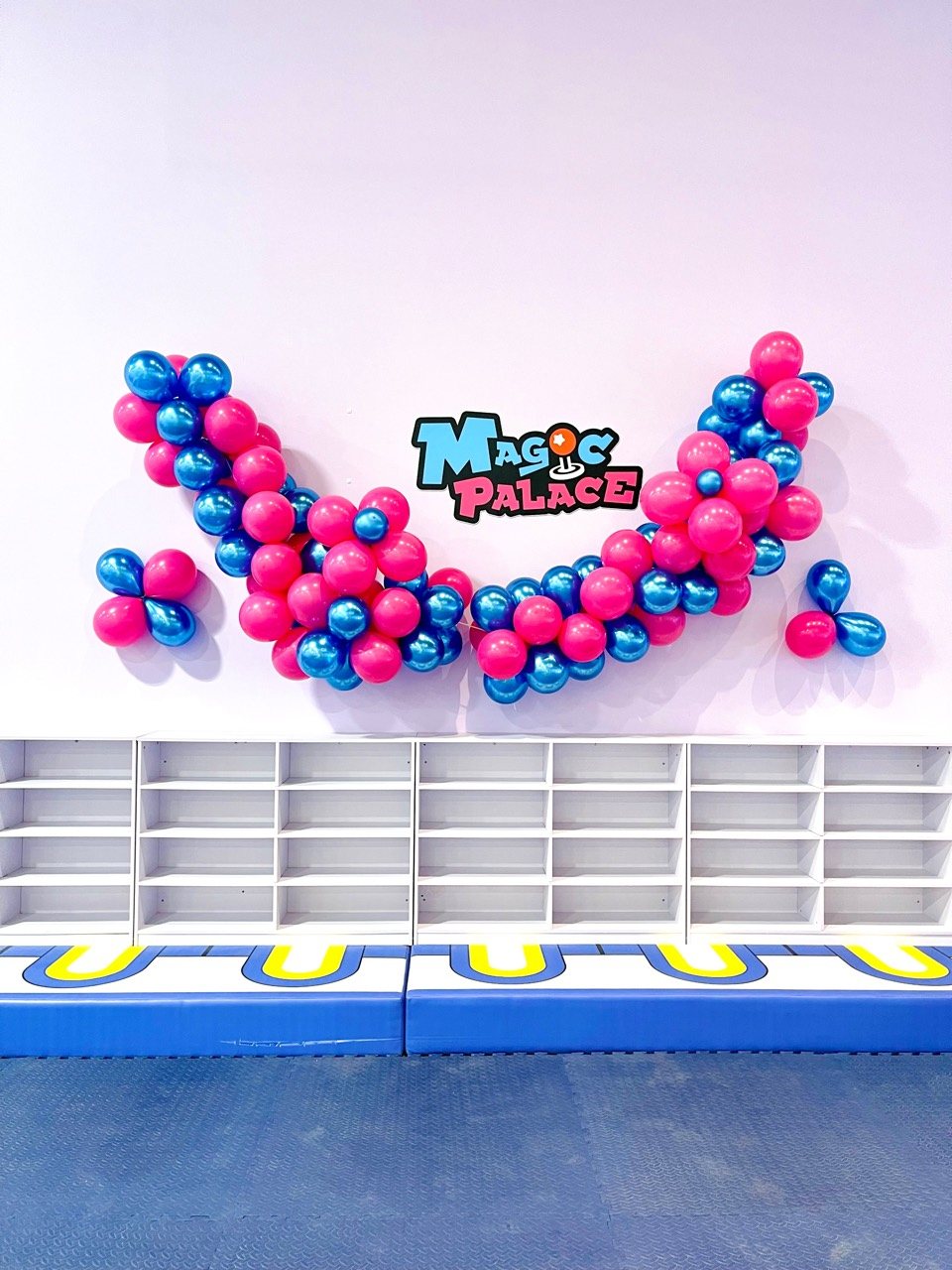 B007 Balloon Decoration / 气球布置