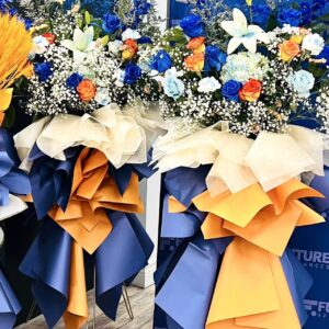 蓝橙色开业花篮Blue and Orange opening flower basket