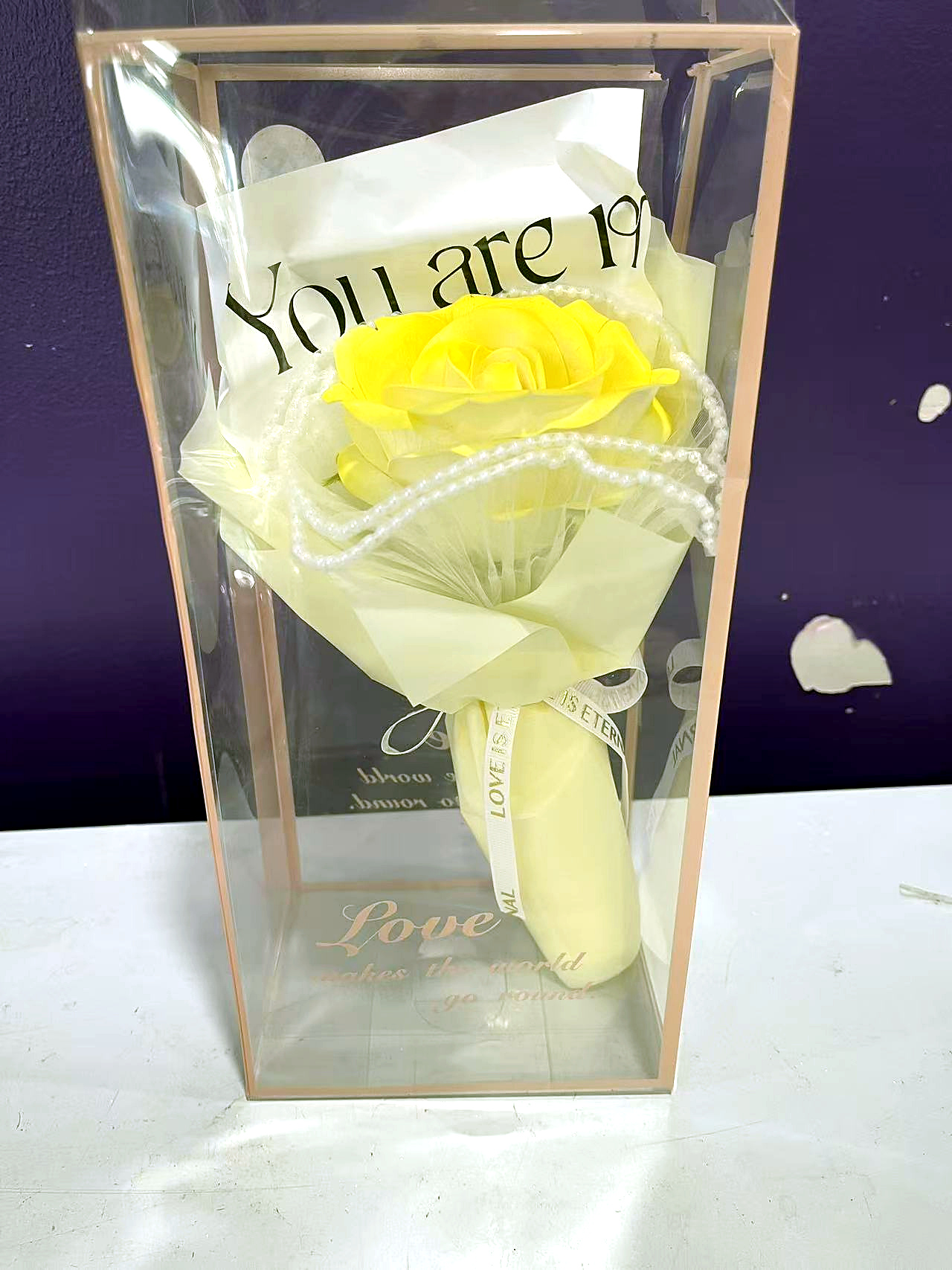 Single Soap Flower Gift Box - Yellow / 单支香皂花礼盒 - 黄色